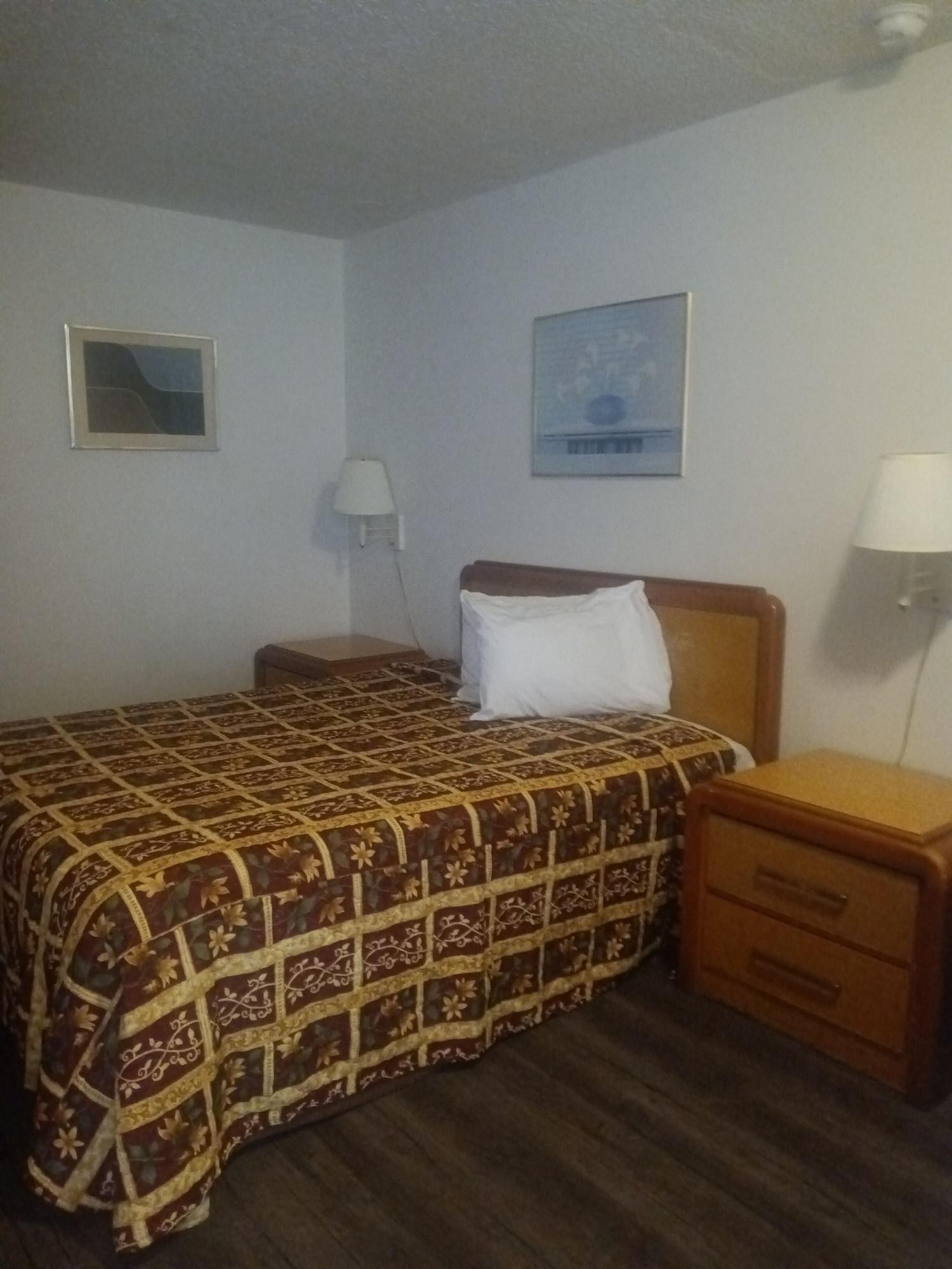 Midtown Inn & Suites Альбукерке Экстерьер фото